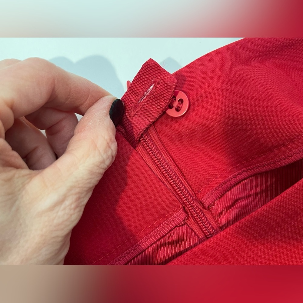 Armani Collecioni Red Pencil Skirt Size 2 - Picture 9 of 9